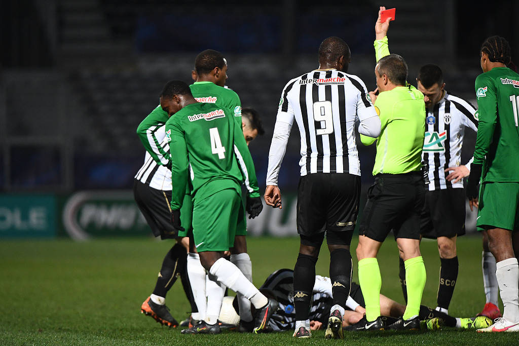 包含不来梅队遭遇惨败需要调整战术的词条 包含不来梅队遭遇惨败需要调整战术的词条